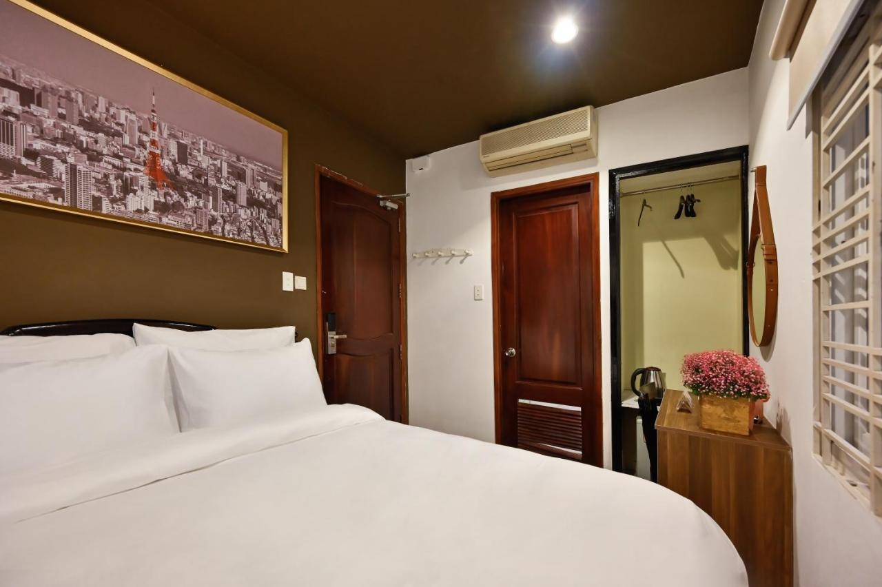 The Noble Swan Hotel New World Хошимін Екстер'єр фото