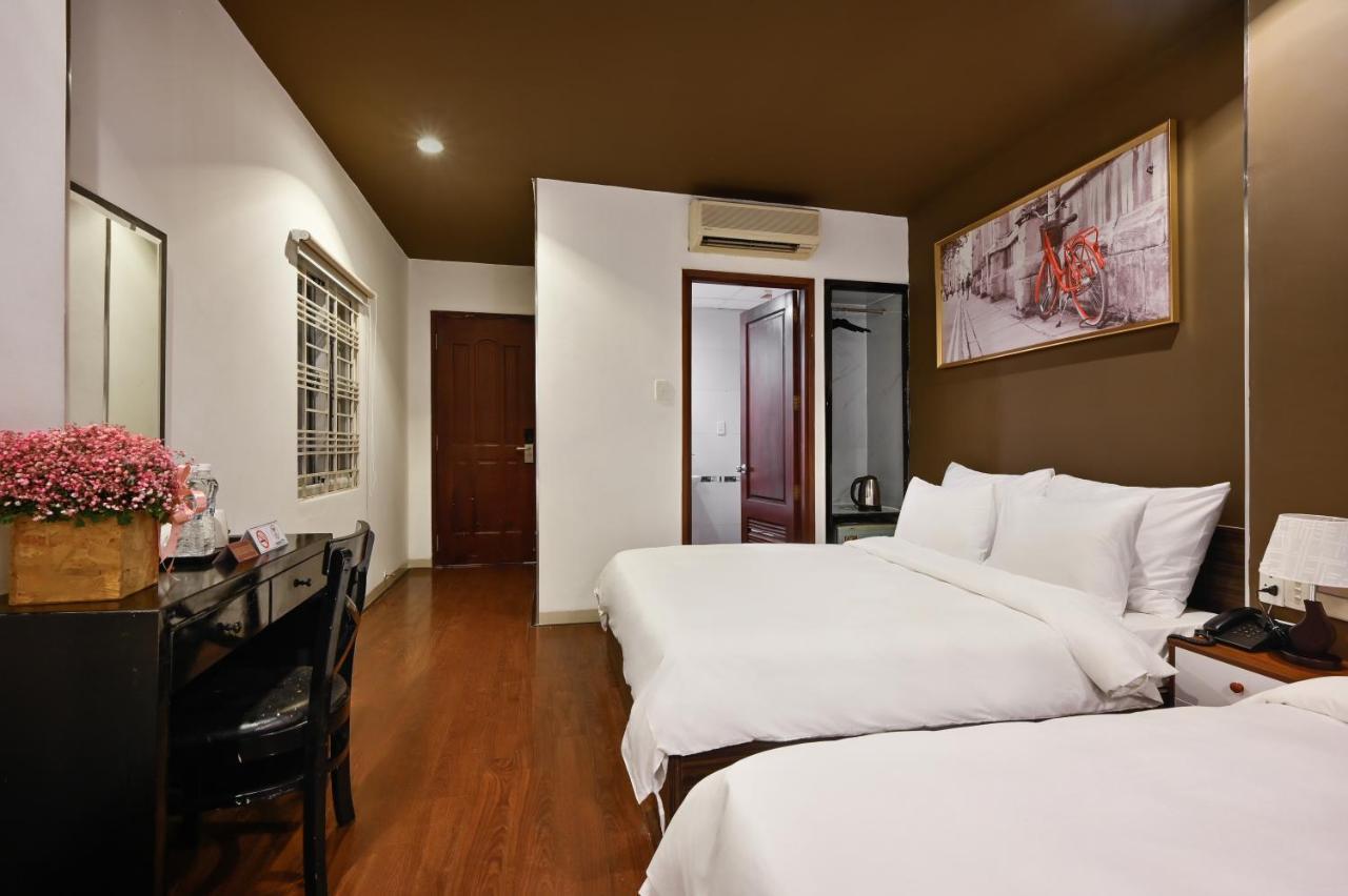 The Noble Swan Hotel New World Хошимін Екстер'єр фото