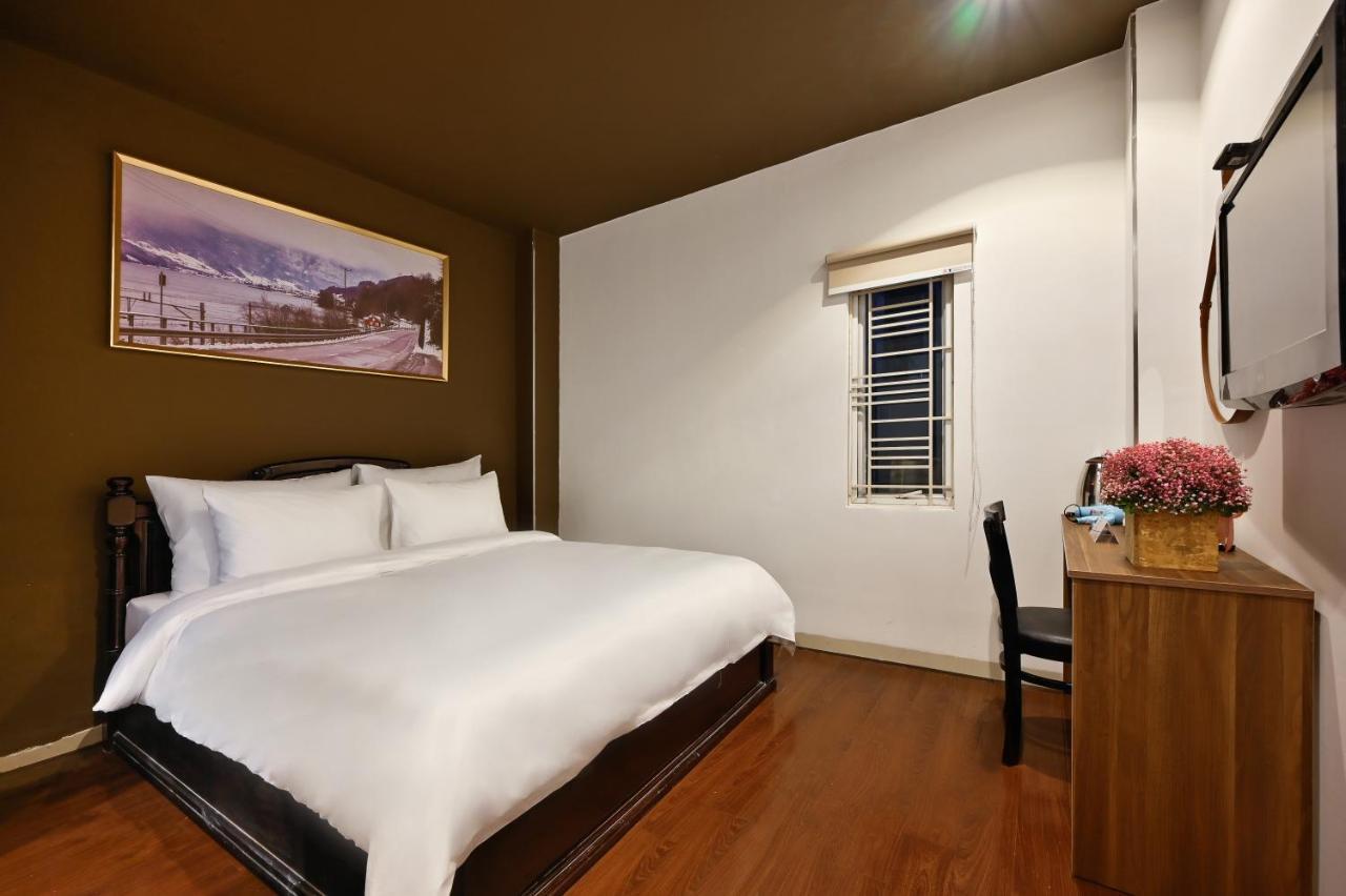 The Noble Swan Hotel New World Хошимін Екстер'єр фото