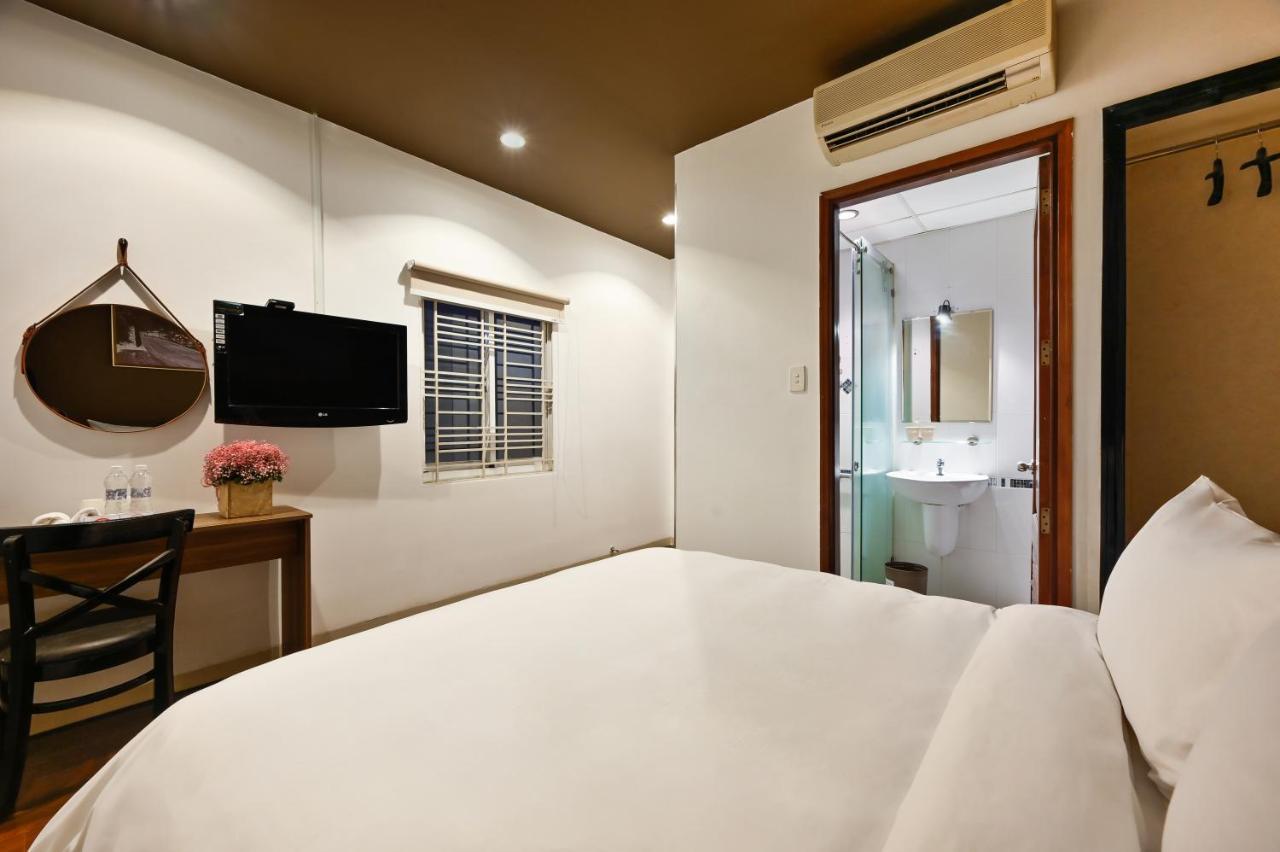 The Noble Swan Hotel New World Хошимін Екстер'єр фото